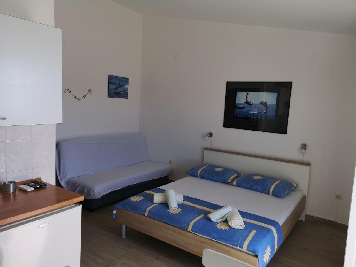Apartments Martin Primosten Luaran gambar
